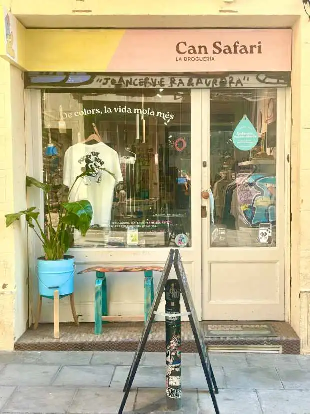 Can Safari arte urbano barcelona